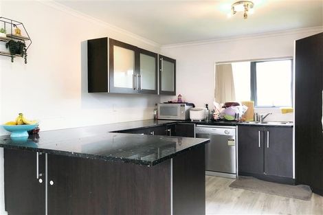 Photo of property in 162c Henderson Valley Road, Henderson, Auckland, 0612