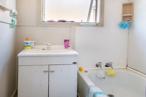 Photo of property in 65 Bradshaw Street, South Dunedin, Dunedin, 9012