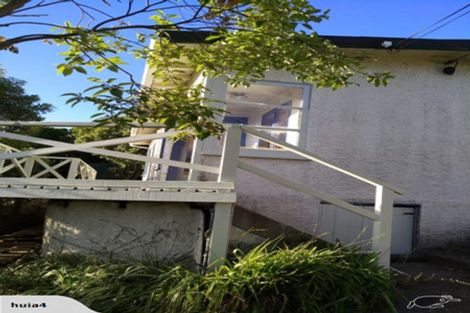 Photo of property in 21 Tiromoana Road, Raumati South, Paraparaumu, 5032