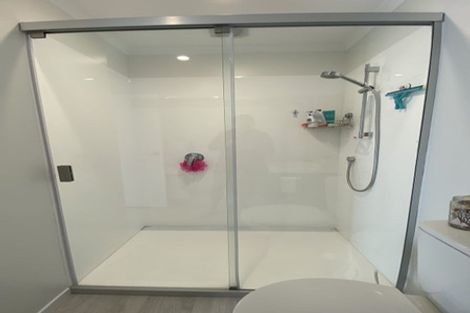 Photo of property in 16 Kauamo Close, Waiwhetu, Lower Hutt, 5010