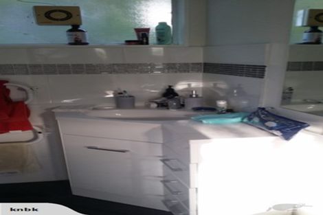 Photo of property in 3/99 Balmain Road, Birkenhead, Auckland, 0626