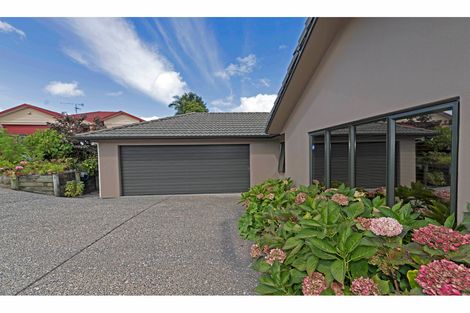 Photo of property in 15 Carnelian Court, Westgate, Auckland, 0614