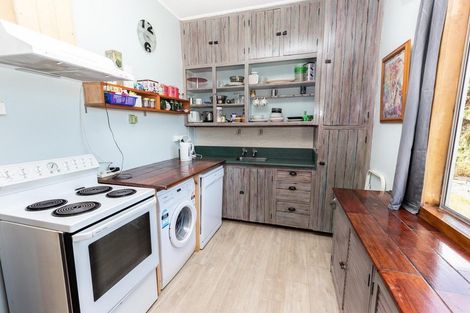 Photo of property in 31 Stafford Street, Blackball, 7804