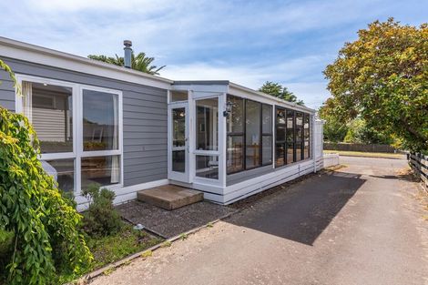 Photo of property in 45a Callender Terrace, Paraparaumu Beach, Paraparaumu, 5032