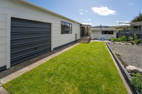 Photo of property in 2/64 Fergusson Street, Stoke, Nelson, 7011