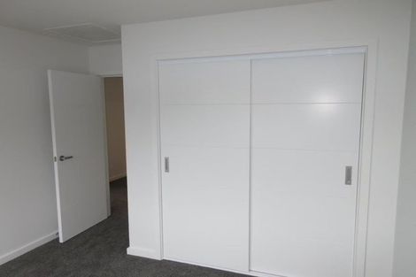 Photo of property in 2 Parekareka Lane, Kenepuru, Porirua, 5022