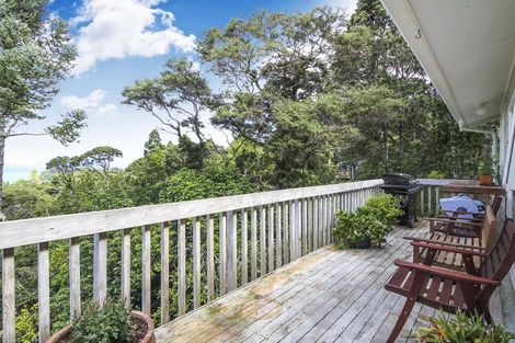 Photo of property in 47 Takahe Road, Titirangi, Auckland, 0604