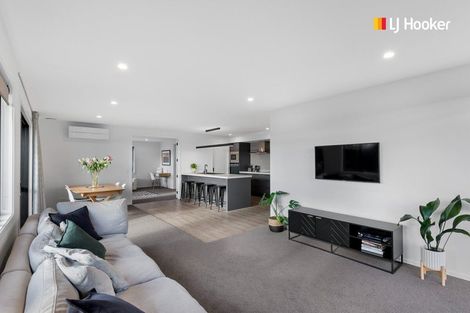 Photo of property in 9 Paterson Road, Mosgiel, 9092