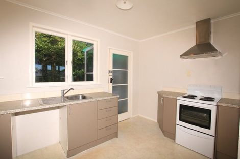 Photo of property in 76 Oakdale Road, Mount Roskill, Auckland, 1041