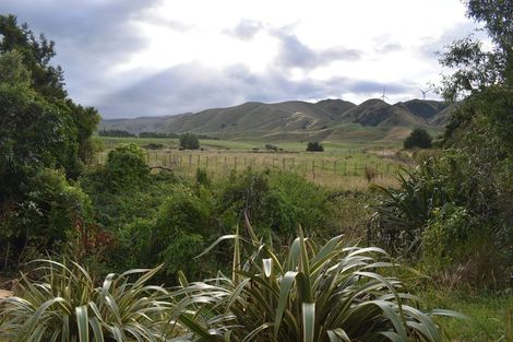 Photo of property in 933 Makomako Road, Pahiatua, 4983