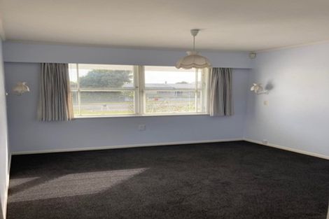 Photo of property in 8 Barnett Place, Pirimai, Napier, 4112