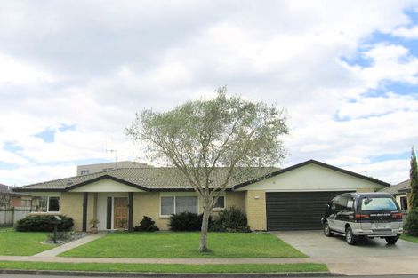 Photo of property in 6 Athena Grove, Papamoa Beach, Papamoa, 3118