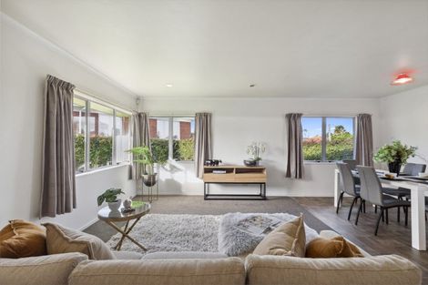 Photo of property in 3c Porchester Road, Papakura, 2110