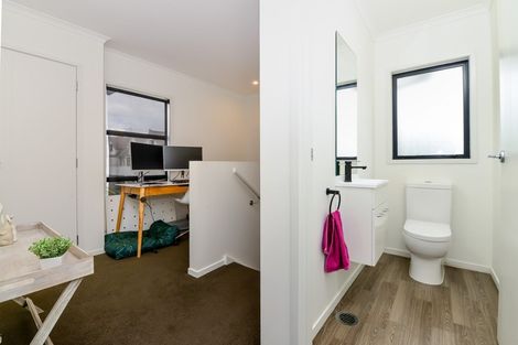 Photo of property in 1/19 Dowding Street, Melville, Hamilton, 3206