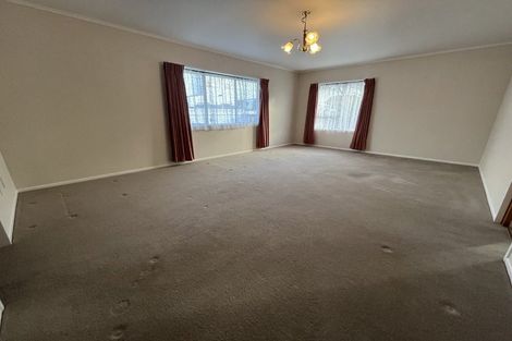 Photo of property in 2/1 Nelson Street, Papakura, 2110