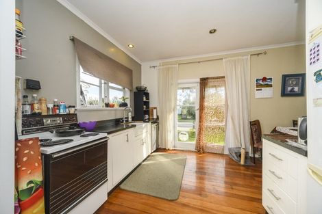 Photo of property in 118 Rangiora Avenue, Roslyn, Palmerston North, 4414