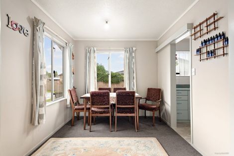 Photo of property in 6 Olive Place, Nawton, Hamilton, 3200