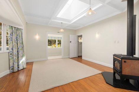 Photo of property in 97 Oroua Street, Eastbourne, Lower Hutt, 5013