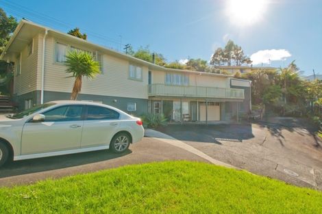 Photo of property in 16 Cypress Place, Sunnynook, Auckland, 0620