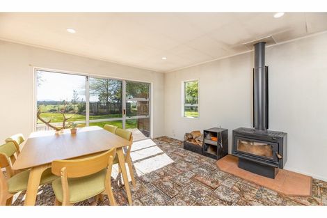 Photo of property in 2208 Old West Coast Road, Kirwee, Christchurch, 7671