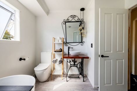 Photo of property in 15 Reeves Close, Fairview Downs, Hamilton, 3214