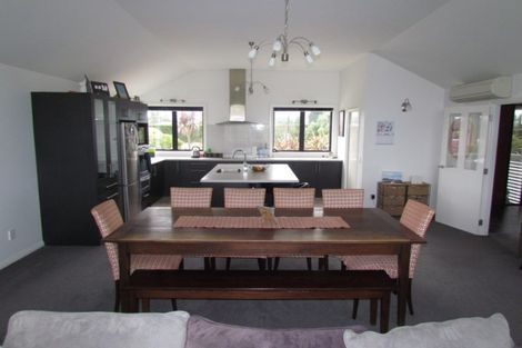 Photo of property in 9a Racecourse Road, Winton, 9782