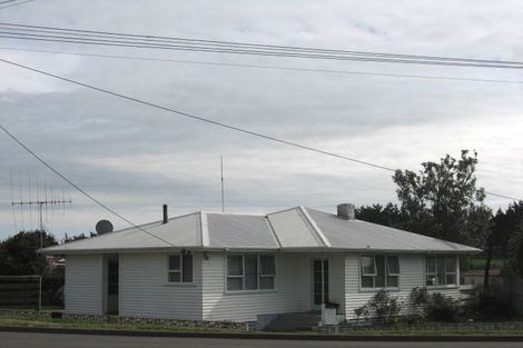 Photo of property in 51 Mosston Road, Castlecliff, Whanganui, 4501