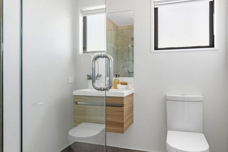 Photo of property in 2/32 Hammersley Avenue, Shirley, Christchurch, 8013