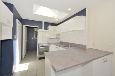 Photo of property in 2/14 Innisfree Place, Northwood, Christchurch, 8051