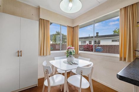 Photo of property in 15 Corilin Place, Mangakakahi, Rotorua, 3015