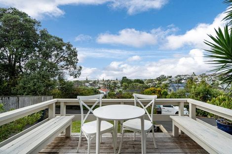 Photo of property in 1/21 Commodore Parry Road, Castor Bay, Auckland, 0620