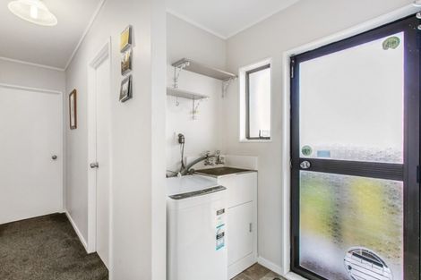 Photo of property in 1/6 Wayne Drive, Mangere, Auckland, 2022