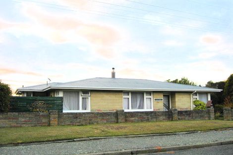 Photo of property in 33 Kirkwall Street, Palmerston, 9430