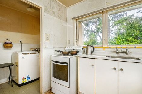 Photo of property in 1/22 Gladys Avenue, Glenfield, Auckland, 0629