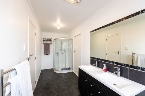 Photo of property in 43 Bill Hercock Street, Pirimai, Napier, 4112