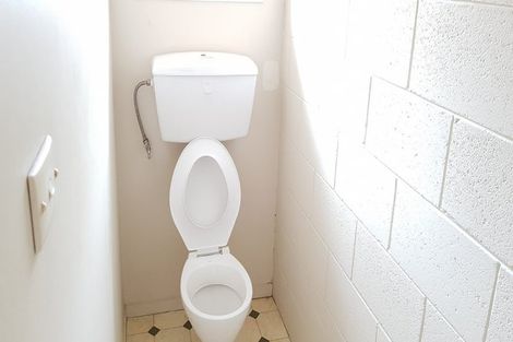 Photo of property in 16 Kauika Road, Avenues, Whangarei, 0110