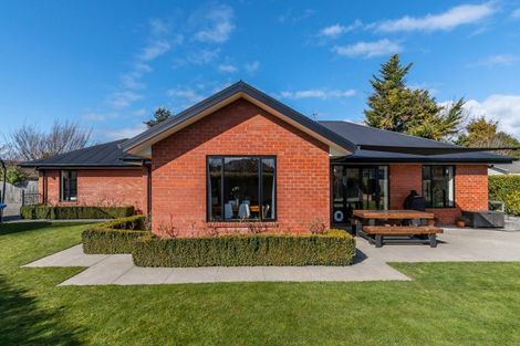 Photo of property in 1a Craigieburn Street, Darfield, 7510