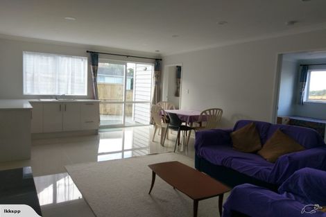 Photo of property in 163 Tiriwa Drive, Massey, Auckland, 0614