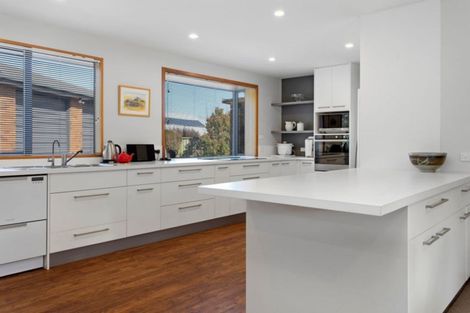 Photo of property in 4 Cedar Place, Amberley, 7410