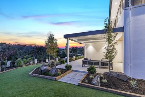 Photo of property in 11 Henry Blyth Lane, Greenhithe, Auckland, 0632