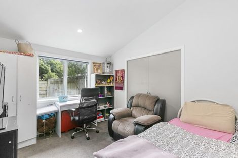 Photo of property in 136 Fraser Avenue, Johnsonville, Wellington, 6037