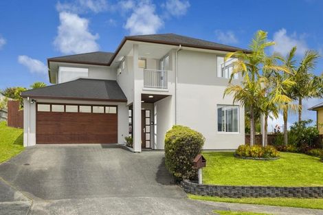 Photo of property in 23 George Deane Place, Greenhithe, Auckland, 0632