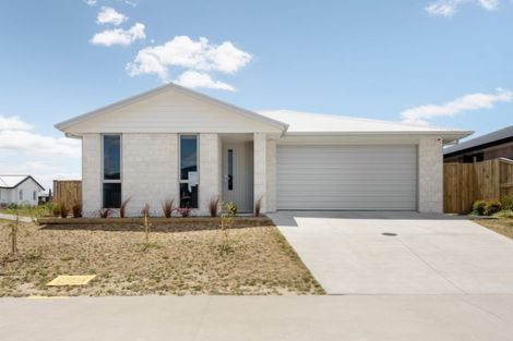 Photo of property in 3 Taioma Close, Papamoa, 3118