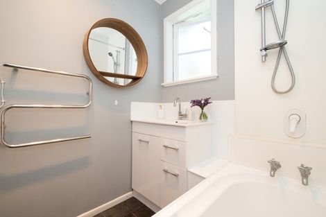 Photo of property in 18 Margaret Avenue, Havelock North, 4130