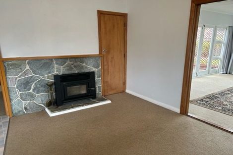 Photo of property in 11 Dittmer Street, Otaki, 5512