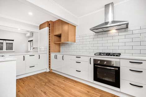 Photo of property in 35a Hall Street, Pukekohe, 2120