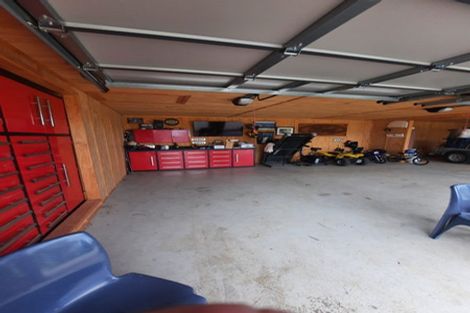 Photo of property in 384 Glenbrook Station Road, Glenbrook, Waiuku, 2681