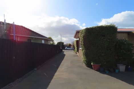 Photo of property in 35 Woodgrove Avenue, North New Brighton, Christchurch, 8083