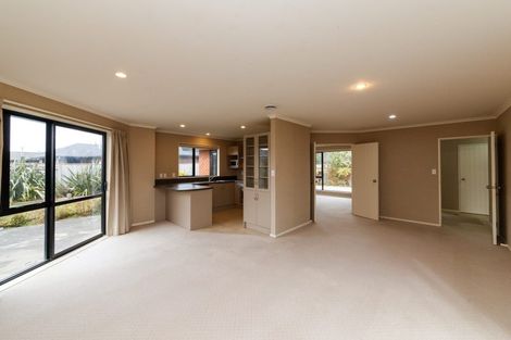 Photo of property in 11 Orlando Way, Kelvin Grove, Palmerston North, 4414