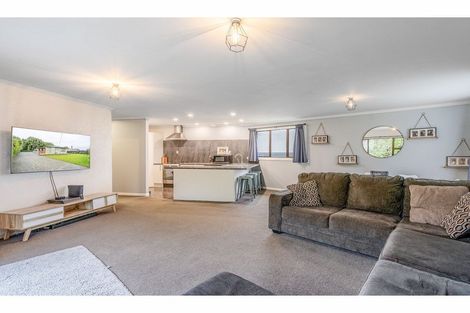 Photo of property in 129 Mcquarrie Street, Kingswell, Invercargill, 9812